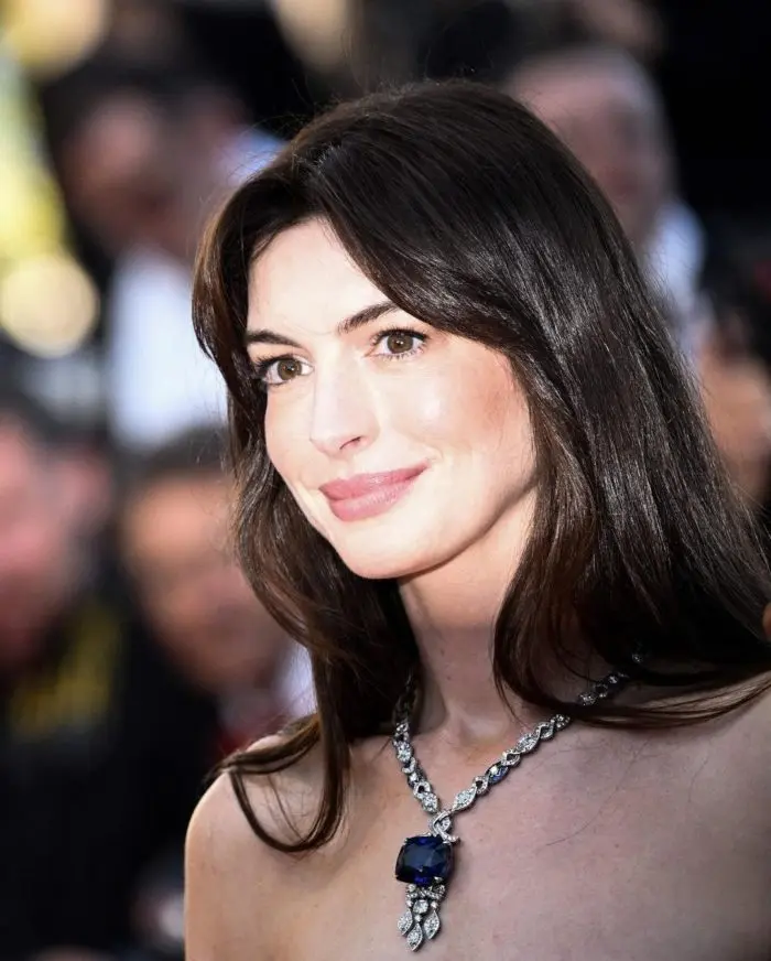 Anne Hathaway