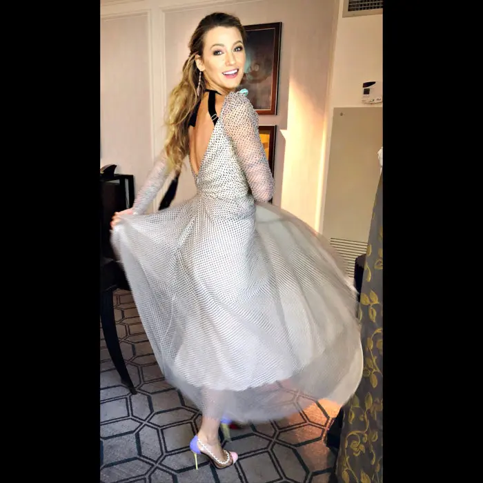 Blake Lively con occhi profondi