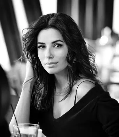 Eva Longoria bella con occhi a mandorla