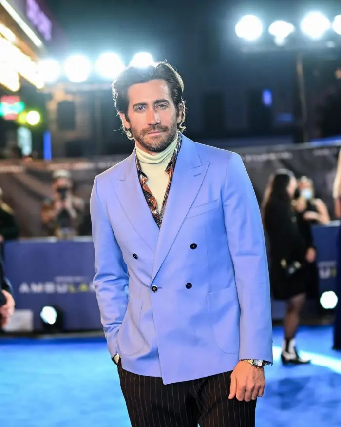 Jake Gyllenhaal con occhi profondi
