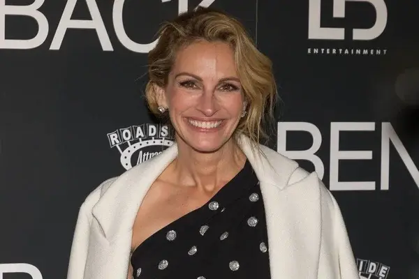 Julia Roberts