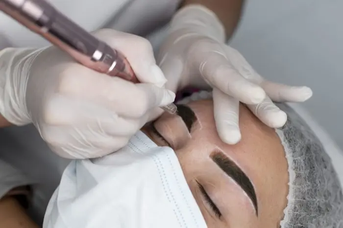 Microblading vs Tatuaggio