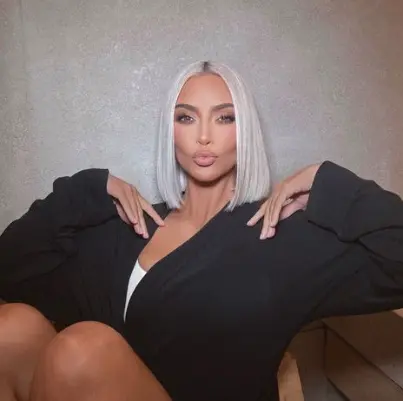 occhi a mandorla di Kim Kardashian