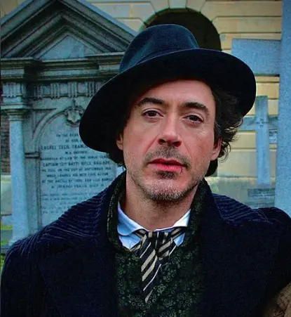 occhi a mandorla di Robert Downey Jr.