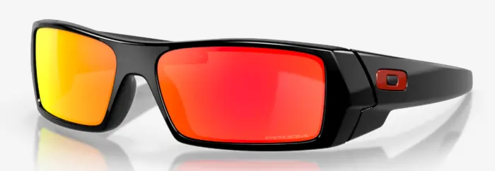 Confronto Oakley Crankshaft vs Gascan