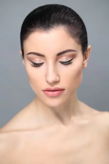 Consigli per Eyeliner Occhi Incappucciati